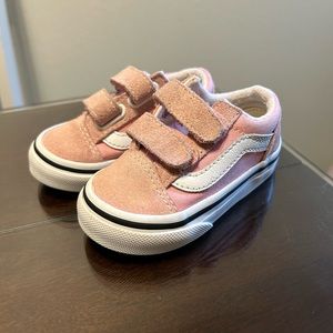 Vans Toddler Old Skool V Shoe in Pink